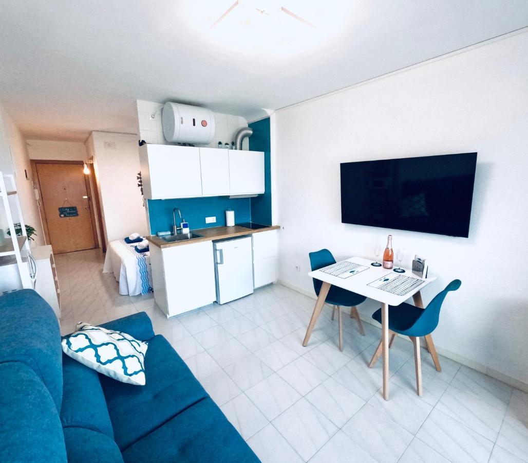 Face A La Mer - Vue Epique, Climatisation, Wifi, Draps Inclus Empuriabrava Dış mekan fotoğraf